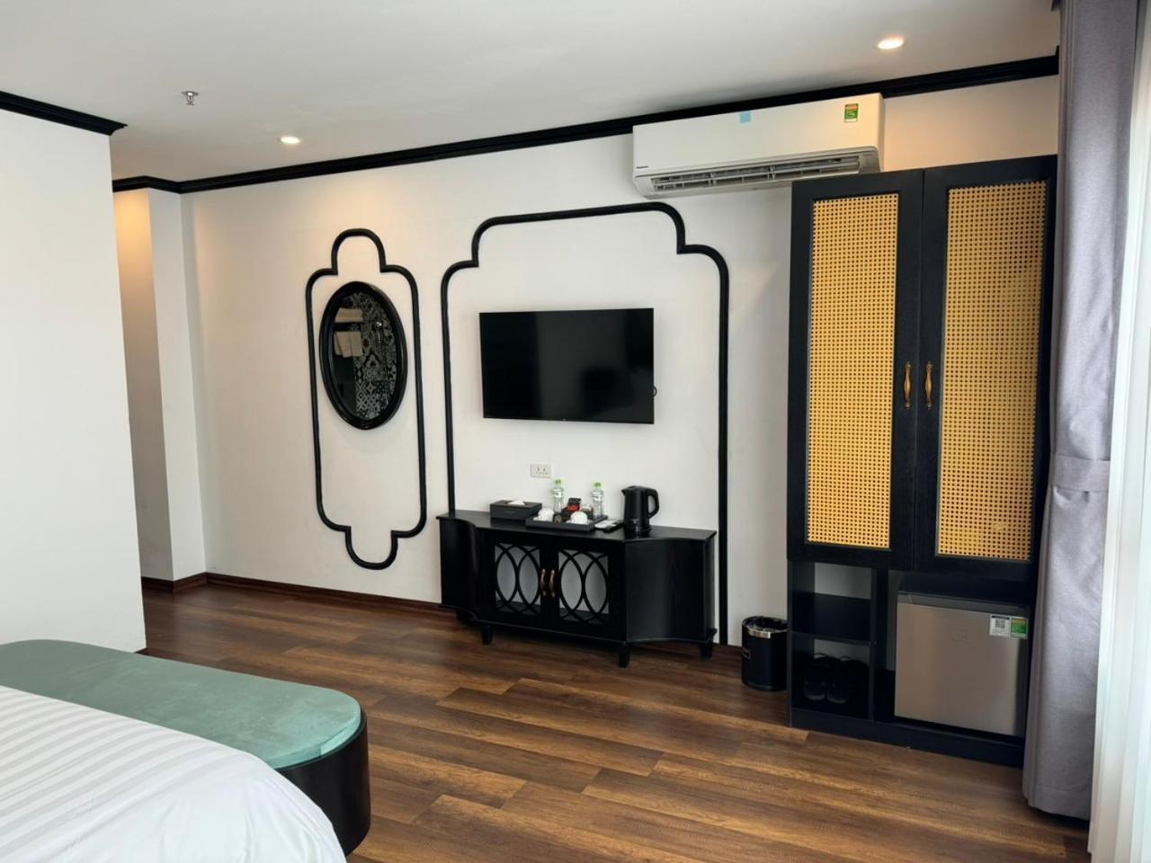 Aquarius Premium Hotel Ханой Екстер'єр фото